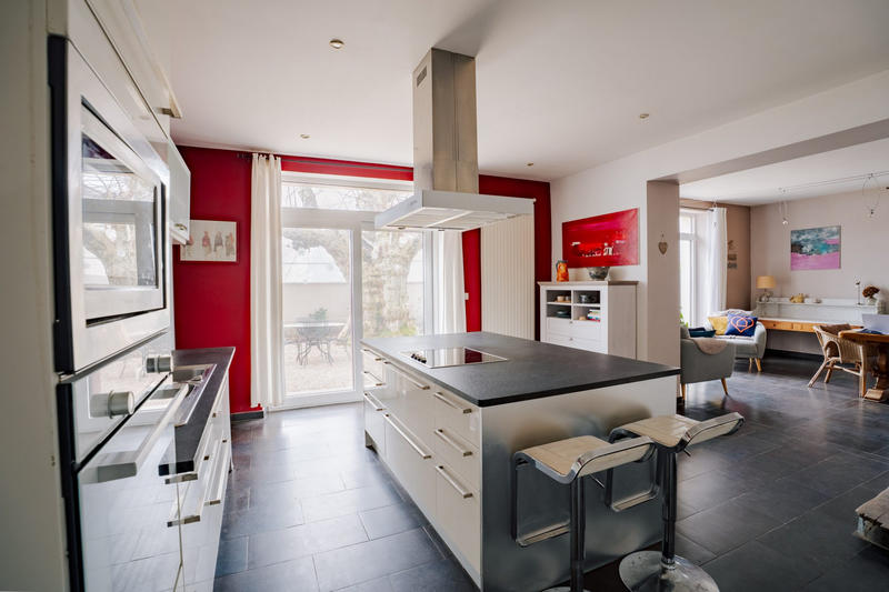 Maison ancienne - 210 m² - 5 pièces