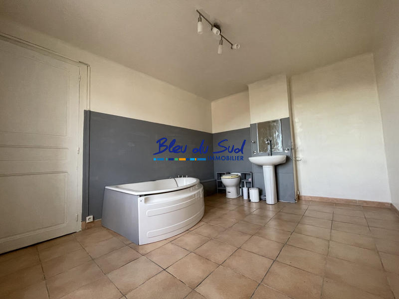 Maison - 70 m² - 6 pièces