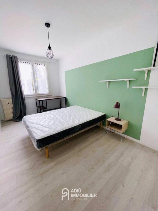 Appartement - 82 m² - 5 pièces