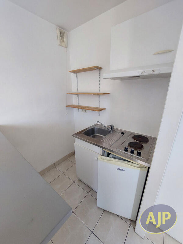 Appartement - 28 m² - 1 pièce