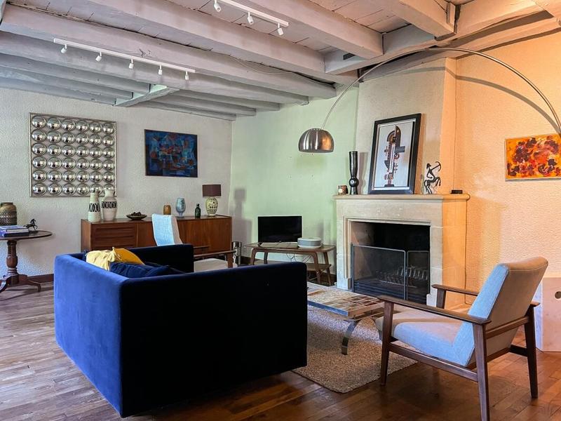 Maison - 245 m² - 10 pièces