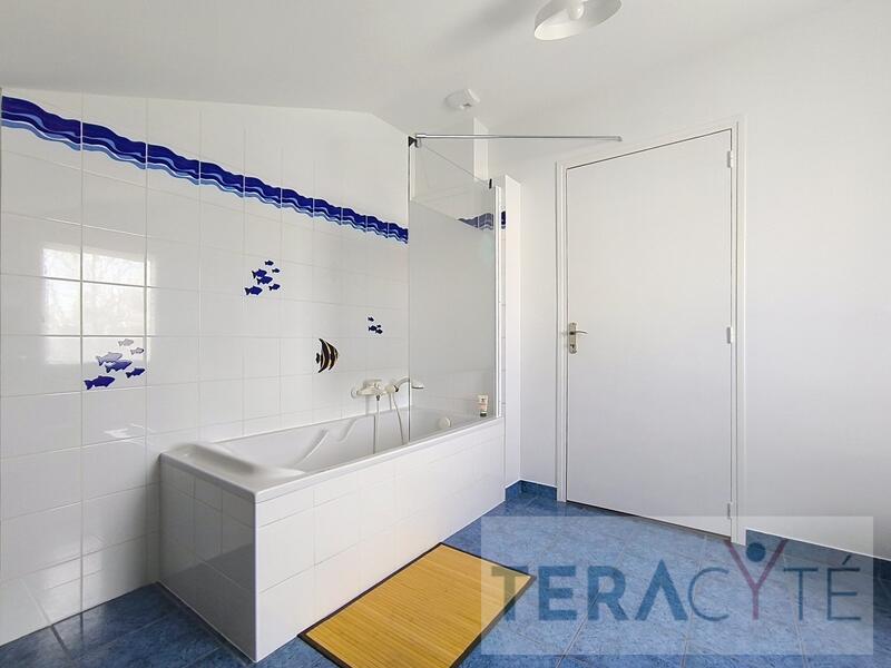 Maison ancienne - 178 m² - 6 pièces