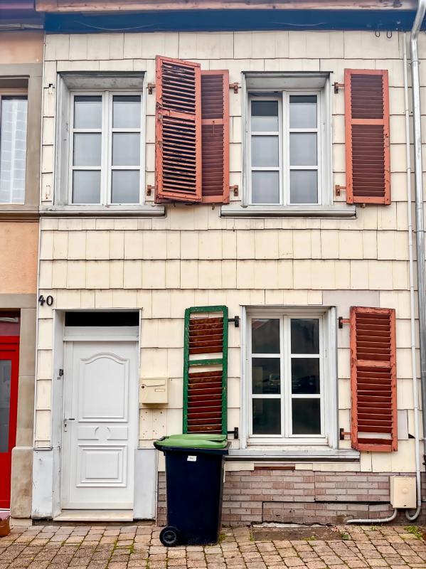 Maison - 90 m² - 5 pièces