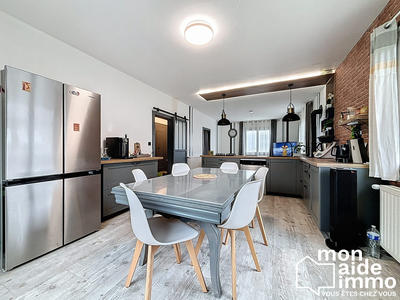 Maison - 120 m² - 6 pièces