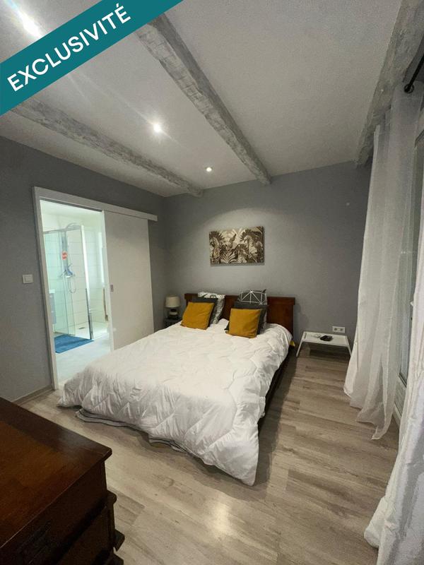 Maison - 210 m² - 7 pièces