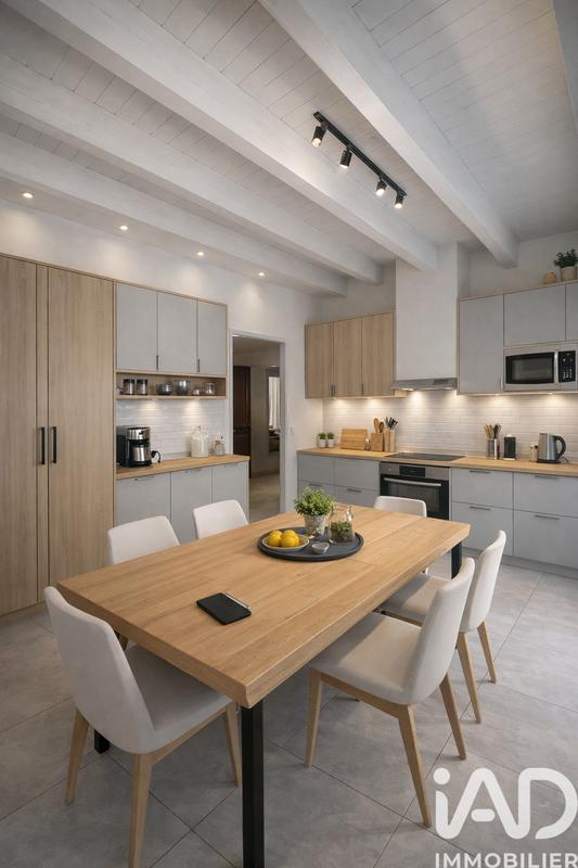 Maison de ville - 100 m² - 5 pièces