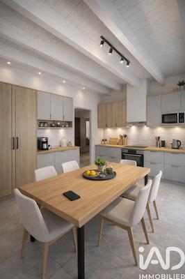 Maison de ville - 100 m² - 5 pièces