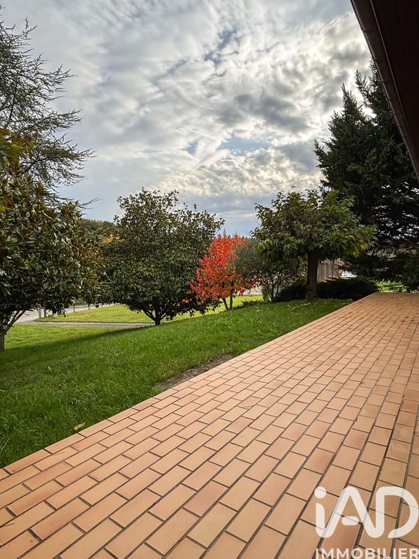 Maison - 137 m² - 5 pièces