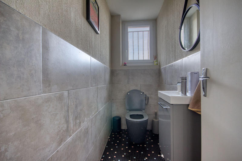 Maison - 148 m² - 6 pièces