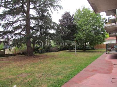 Appartement - 70 m² - 4 pièces