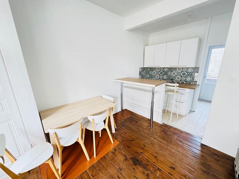 Studio - 23 m² - 1 pièce