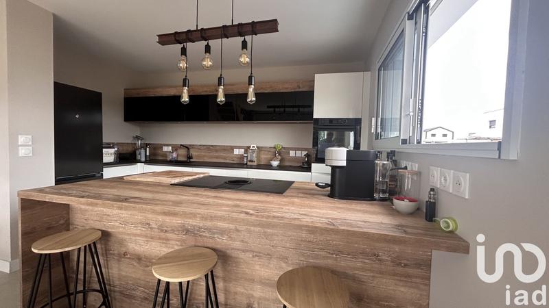 Maison - 106 m² - 5 pièces