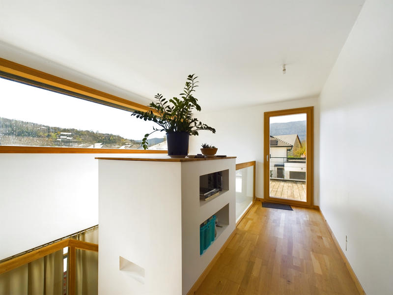 Villa - 233 m² - 8 pièces