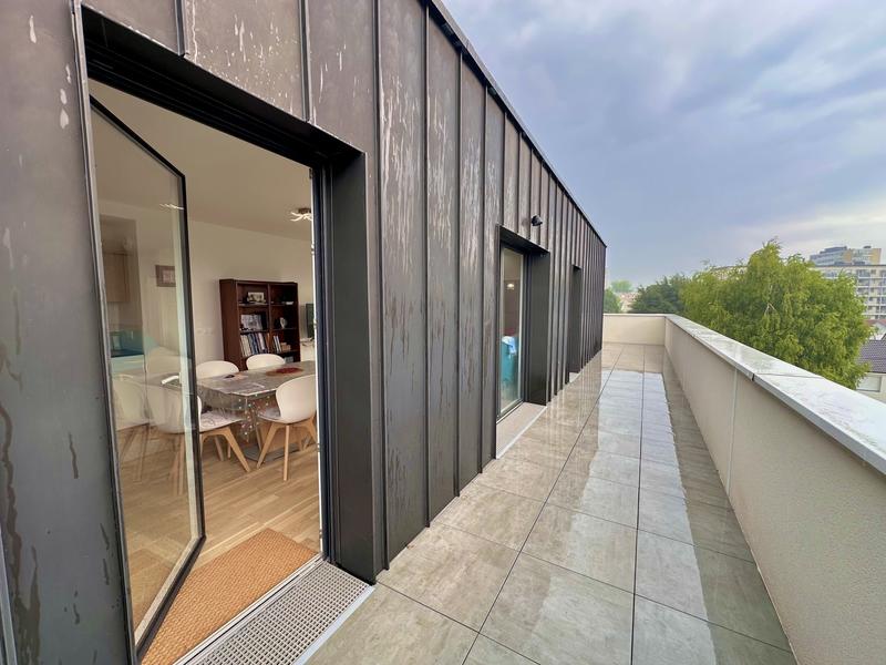 Appartement - 82 m² - 4 pièces