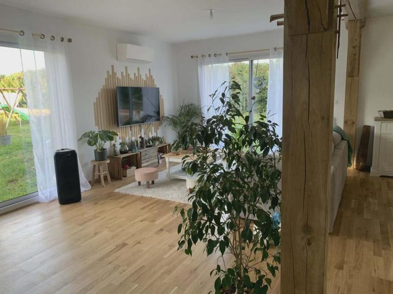 Maison - 265 m² - 9 pièces