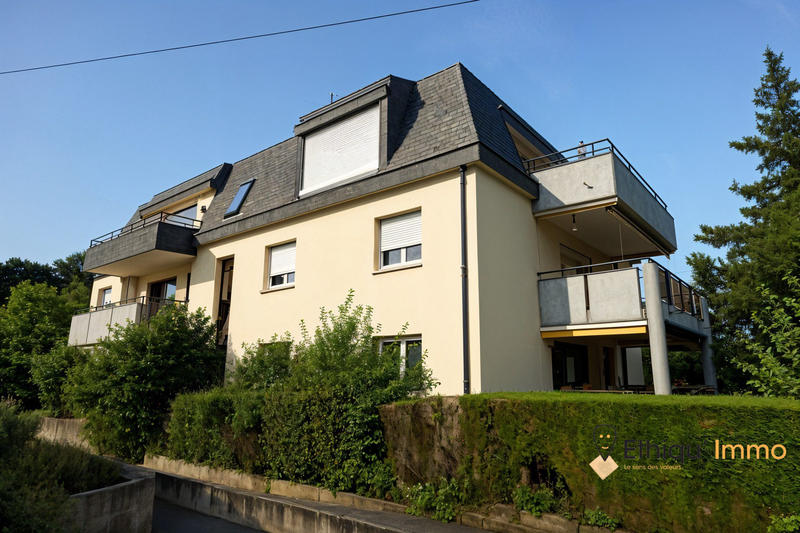 Appartement - 84 m² - 4 pièces