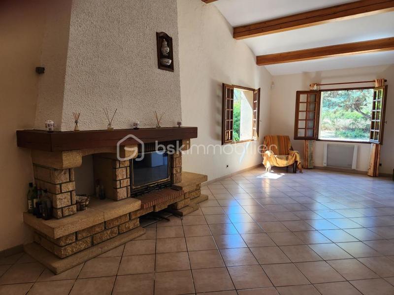 Maison traditionnelle - 140 m² - 6 pièces