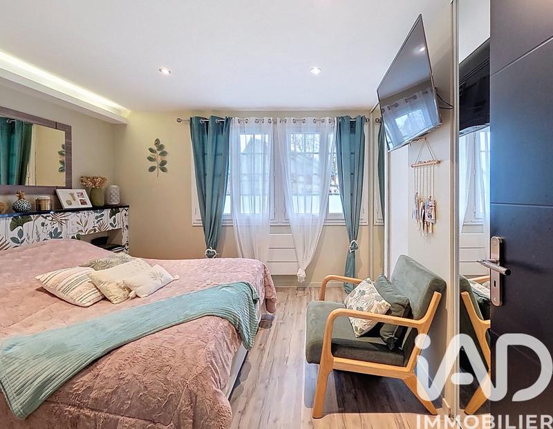 Maison - 98 m² - 4 pièces