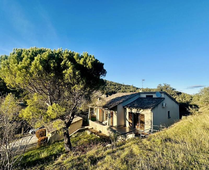 Maison - 138 m² - 6 pièces