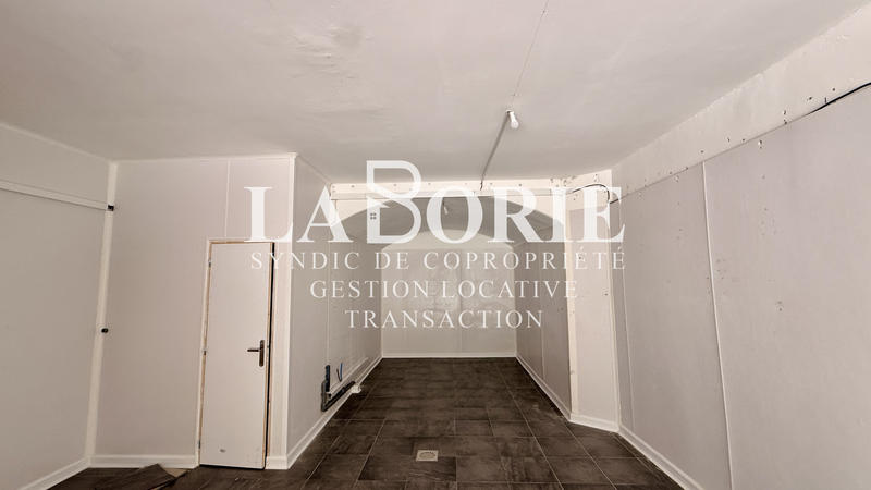 Local commercial - 65 m²