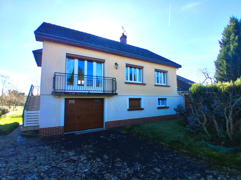 Maison - 93 m² - 4 pièces