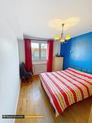 Appartement - 70 m² - 4 pièces