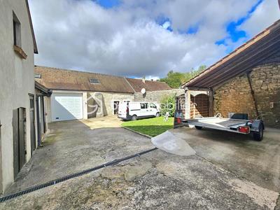 Maison - 100 m² - 4 pièces