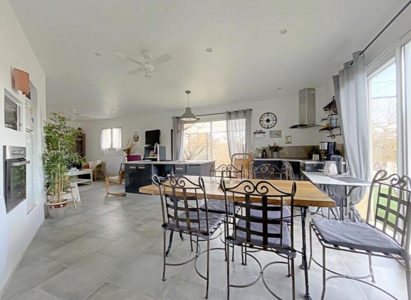 Villa - 80 m² - 3 pièces