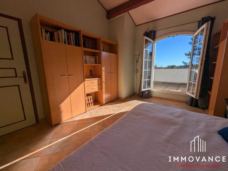 Maison - 220 m² - 8 pièces