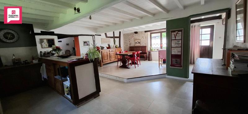 Demeure - 320 m² - 10 pièces