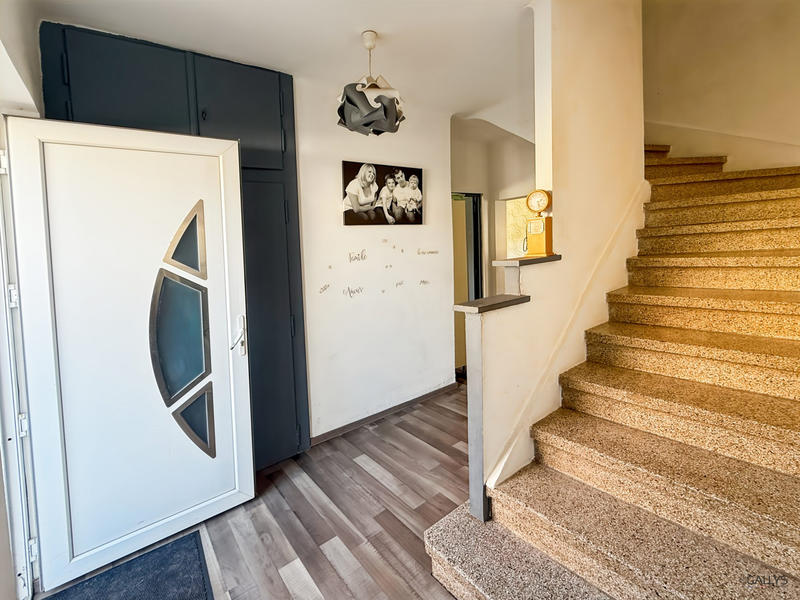 Maison - 144 m² - 7 pièces