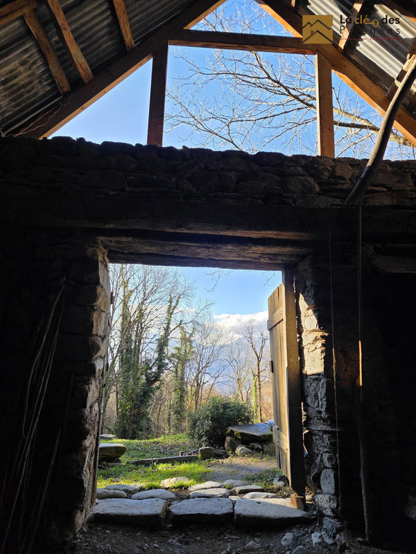 Maison ancienne - 80 m² - 1 pièce