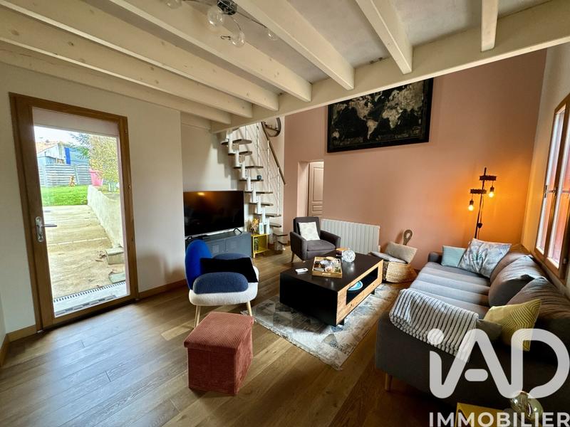 Maison - 108 m² - 4 pièces