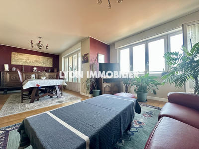 Appartement - 79 m² - 3 pièces