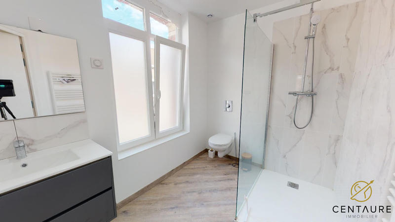 Maison - 135 m² - 6 pièces