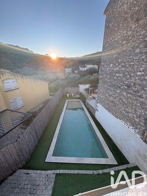 Maison de village - 207 m² - 6 pièces