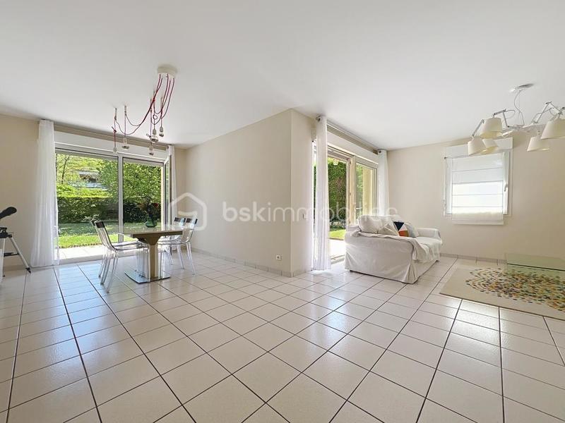 Maison de village - 160 m² - 7 pièces