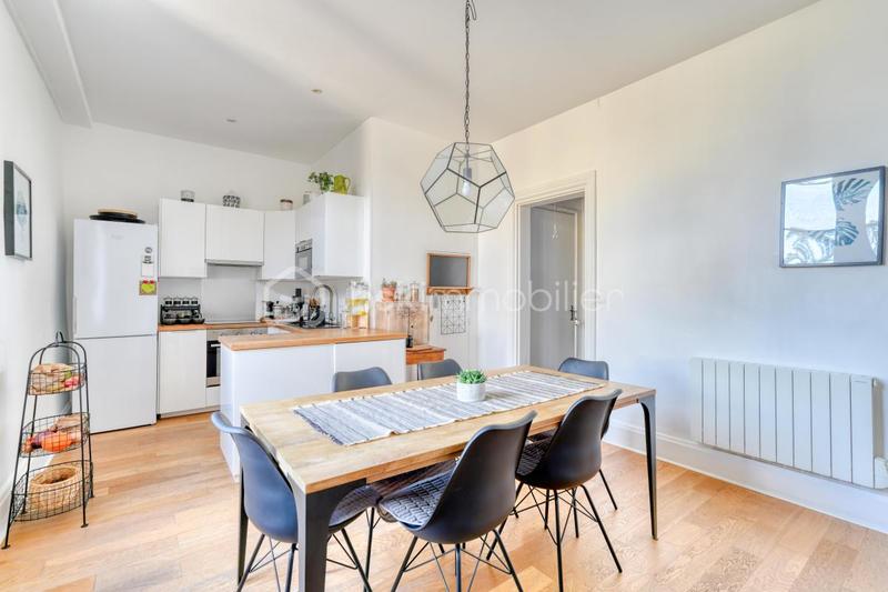 Appartement - 79 m² - 3 pièces