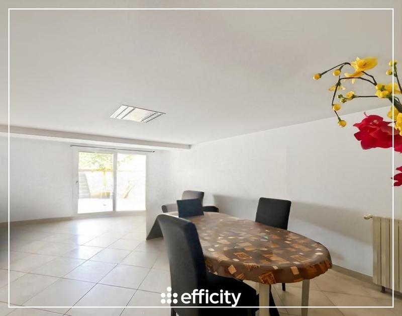 Pavillon - 223 m² - 12 pièces