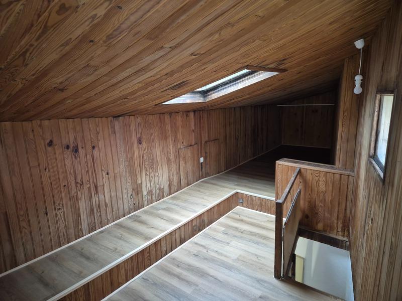 Maison - 80 m² - 5 pièces