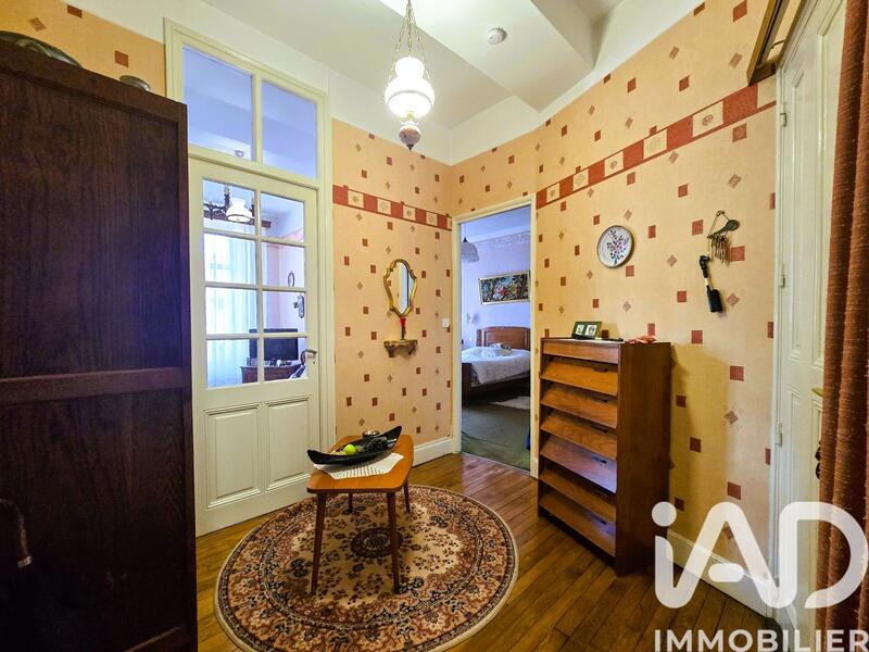 Appartement - 102 m² - 5 pièces