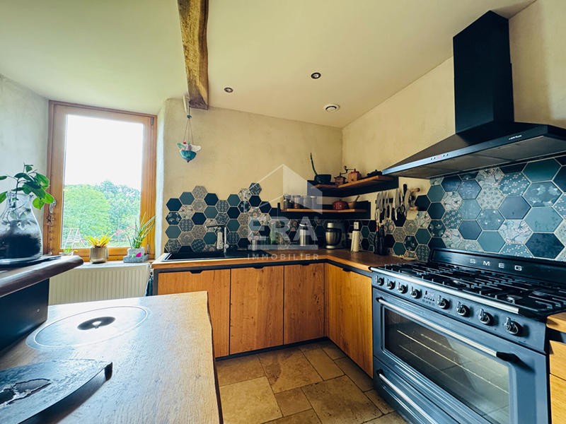 Maison - 217 m² - 6 pièces