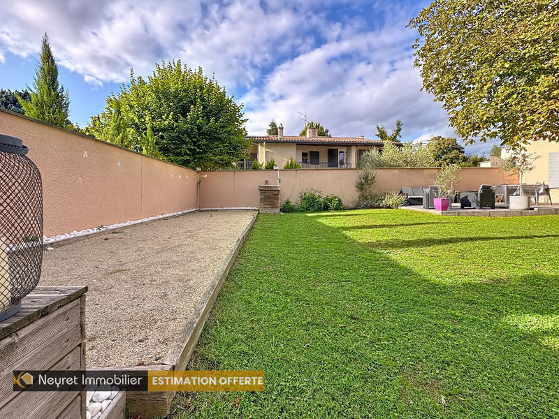 Maison - 100 m² - 5 pièces