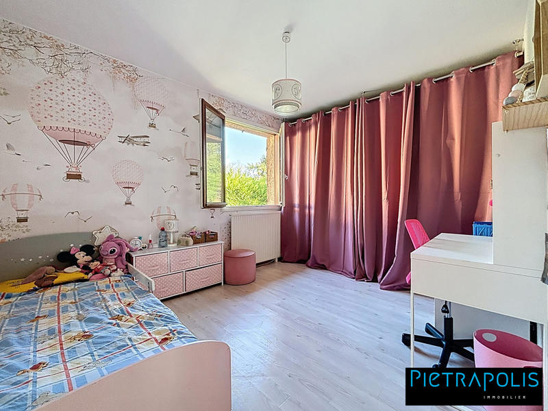 Maison traditionnelle - 150 m² - 7 pièces