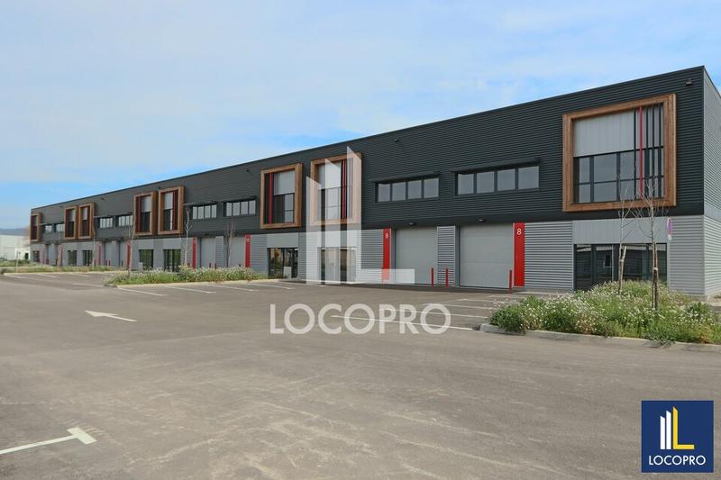 Local d'activité / Entrepôt - 5 800 m²
