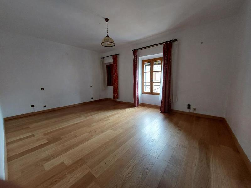 Maison - 122 m² - 3 pièces