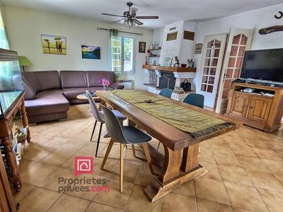 Villa - 104 m² - 5 pièces