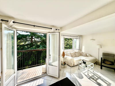 Appartement - 88 m² - 5 pièces