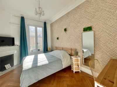 Appartement - 95 m² - 4 pièces