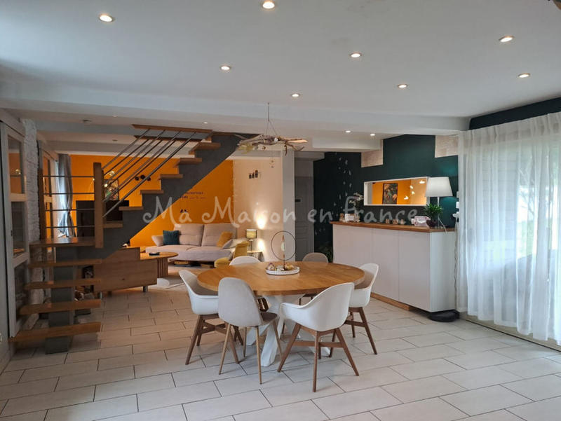 Maison - 107 m² - 5 pièces